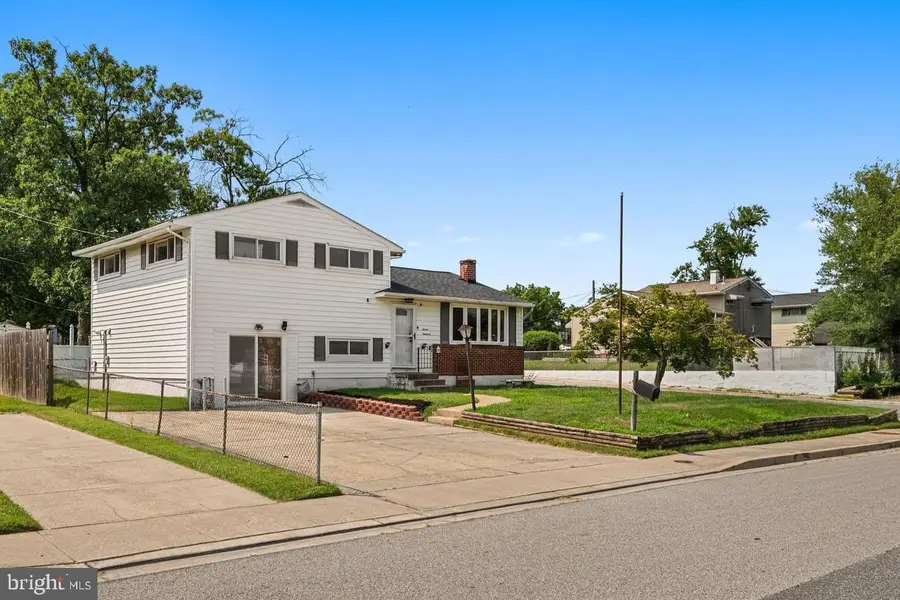 700 Delmar Ave, Glen Burnie, MD 21061 - #2
