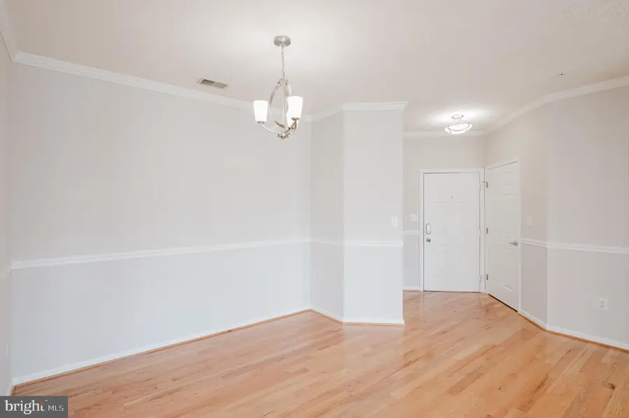 2410 Chestnut Terrace Ct #201, Odenton, MD 21113 - #2
