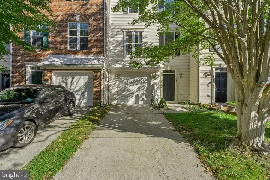 226 Old Coach Ct, Pasadena, MD 21122 - #2