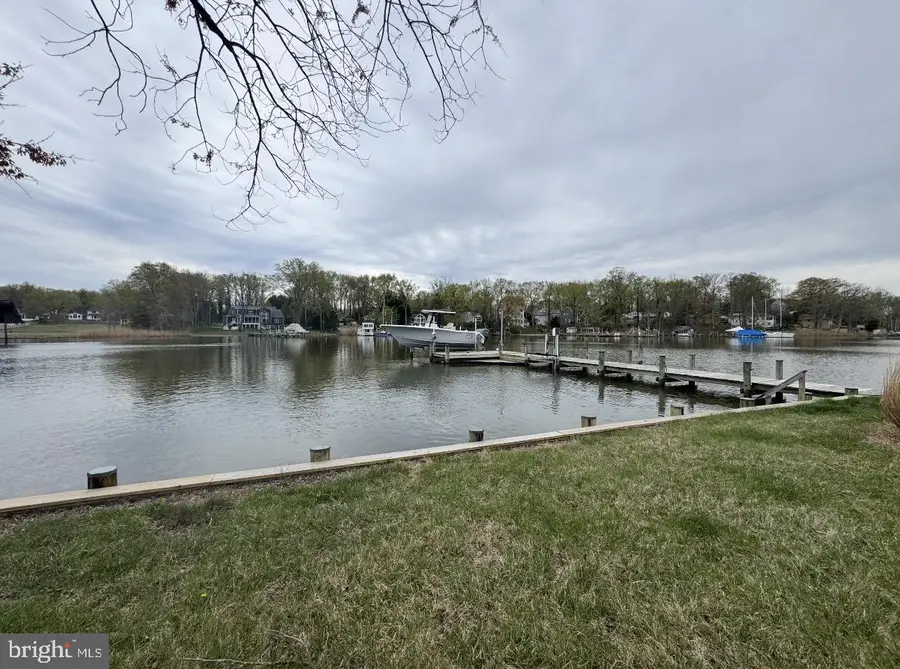 3887 Cotter Dr, Edgewater, MD 21037 - #2