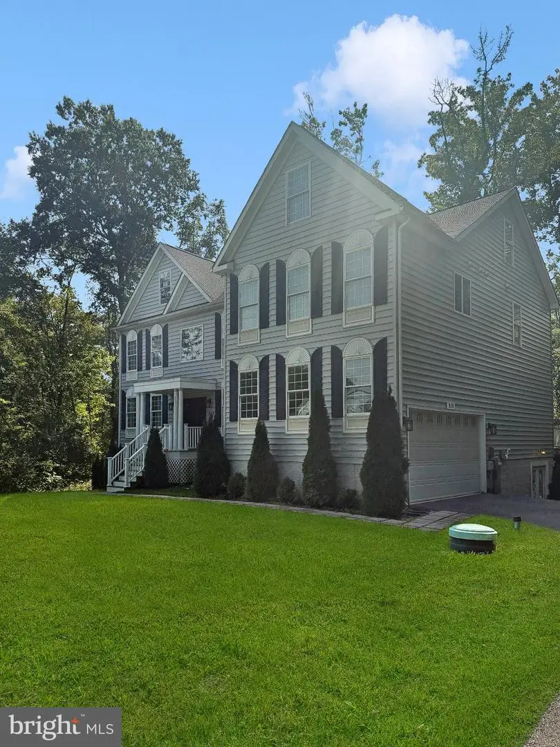 919 Central Ave E, Edgewater, MD 21037 - #2