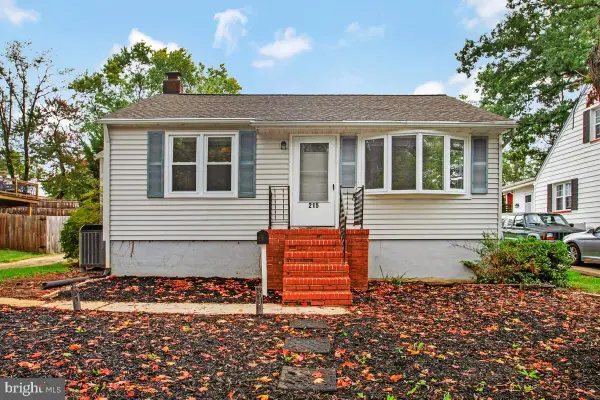 215 Sycamore Rd, LINTHICUM HEIGHTS, MD 21090