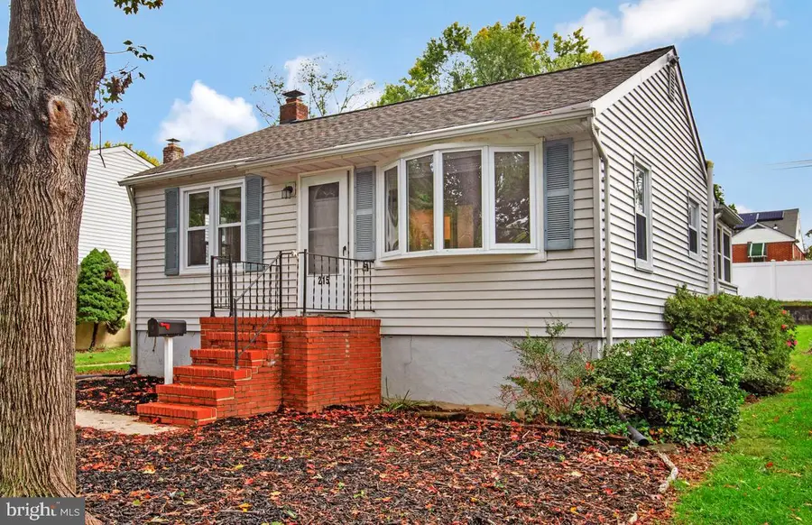 215 Sycamore Rd, Linthicum Heights, MD 21090 - #3