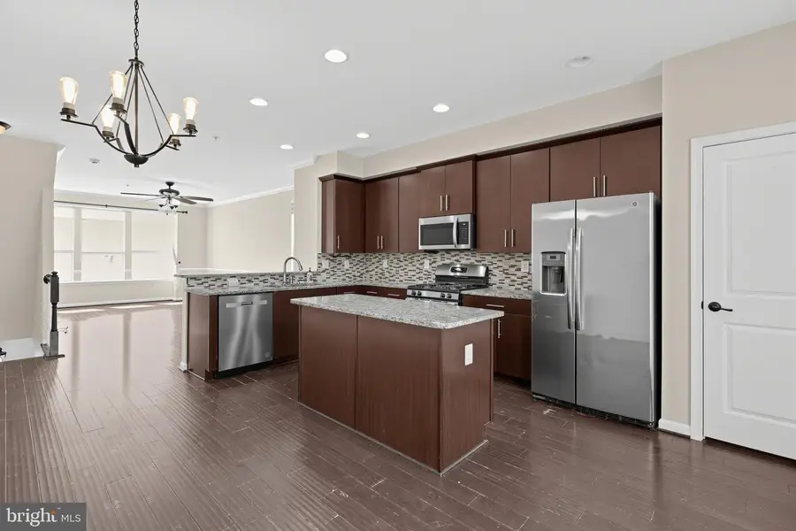 434 Willow Bend Dr, Glen Burnie, MD 21060 - #2