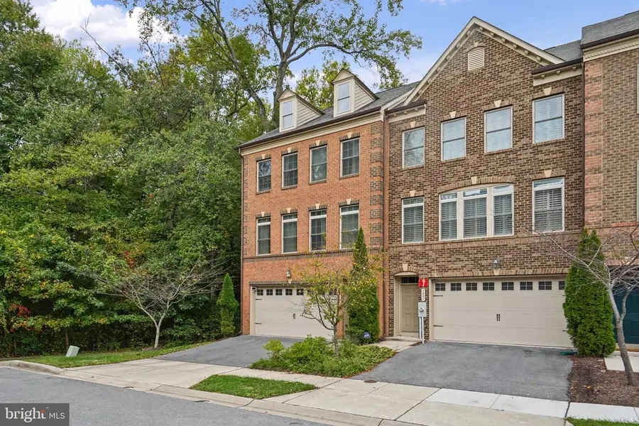 7452 Burnside Way, Hanover, MD 21076 - #2