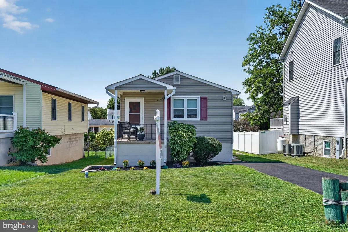 821 Shore Dr, Edgewater, MD 21037 - #1