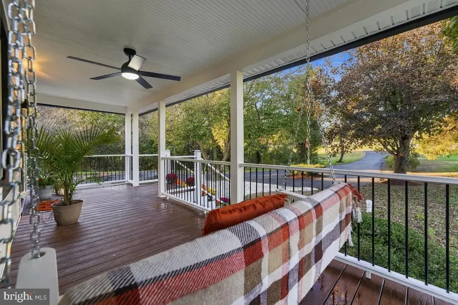 31 Deale Rd, Tracys Landing, MD 20779 - #2