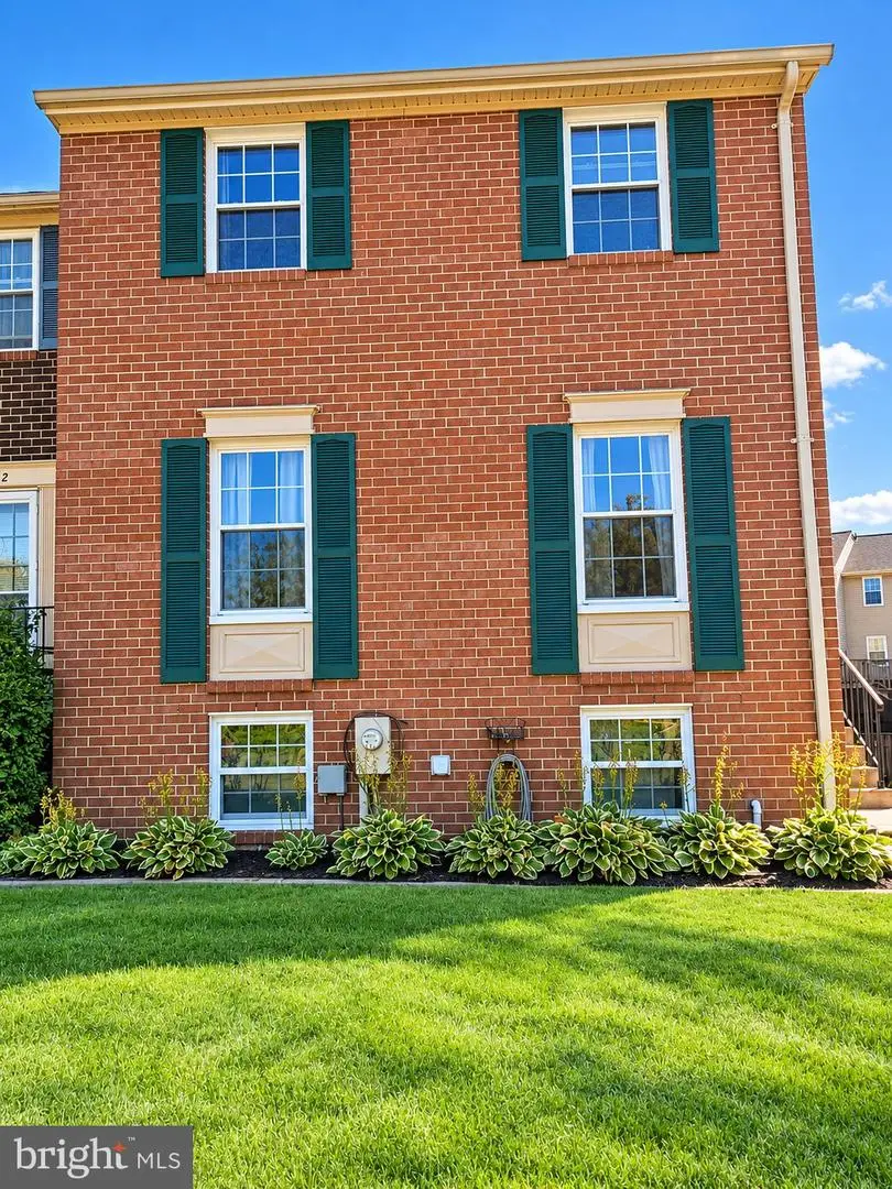 854 Oyster Bay Harbour, Pasadena, MD 21122 - #1