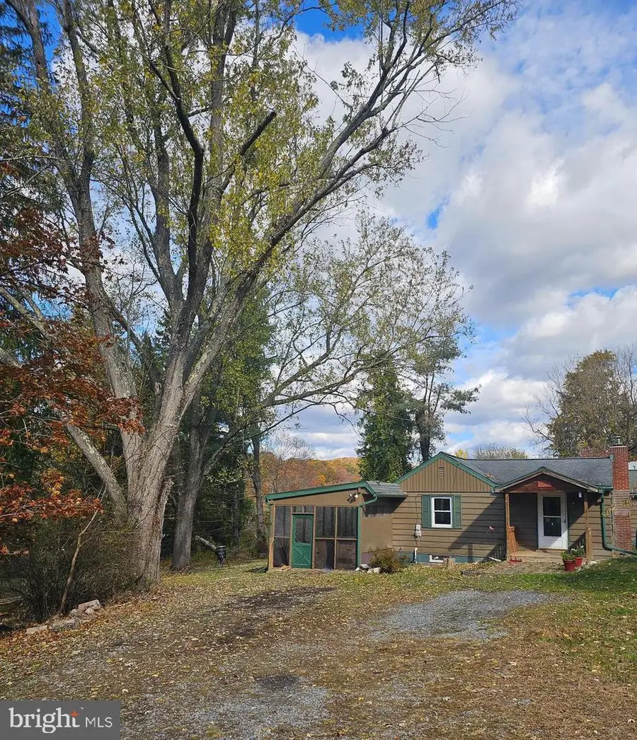 16301 Brice Hollow Rd Se, Cumberland, MD 21502 - Image #2