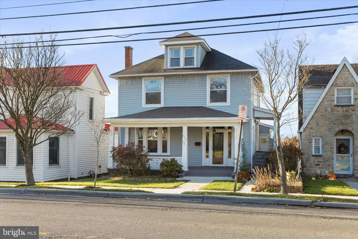 279 E Main St Ne, Frostburg, MD 21532 - Image #1