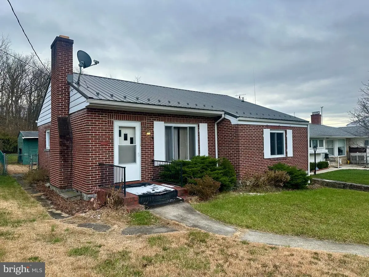 1105 Holland St, Cumberland, MD 21502 - Image #1