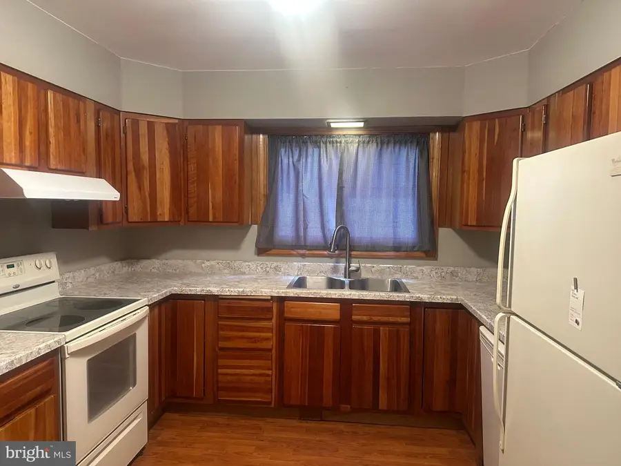 1105 Holland St, Cumberland, MD 21502 - Image #2