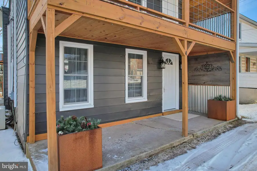 4 Chestnut St, Frostburg, MD 21532 - Image #3
