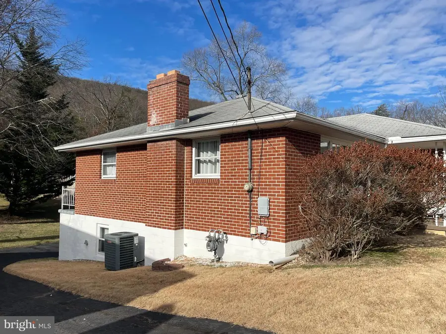 1806 Holland St, Cumberland, MD 21502 - Image #3