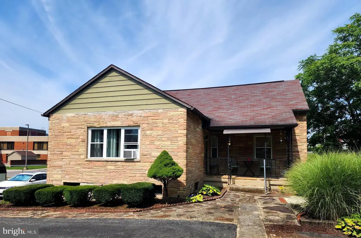 111 Wempe Dr, Cumberland, MD 21502 - Image #1