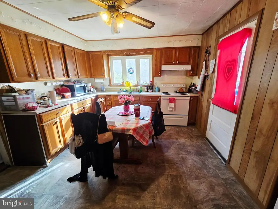 13925 Spruce Springs, Cresaptown, MD 21502 - Image #2