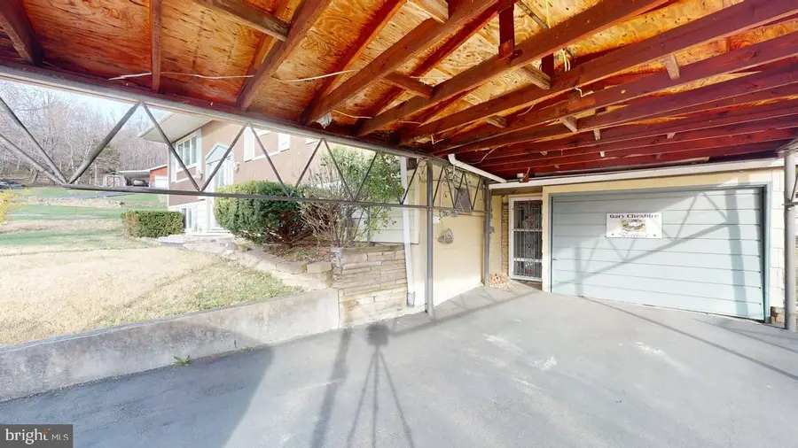 216 Mckinley St, Westernport, MD 21562 - #2