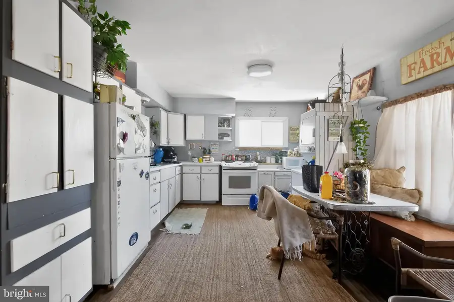 521 Woodside Ave, Cumberland, MD 21502 - #3