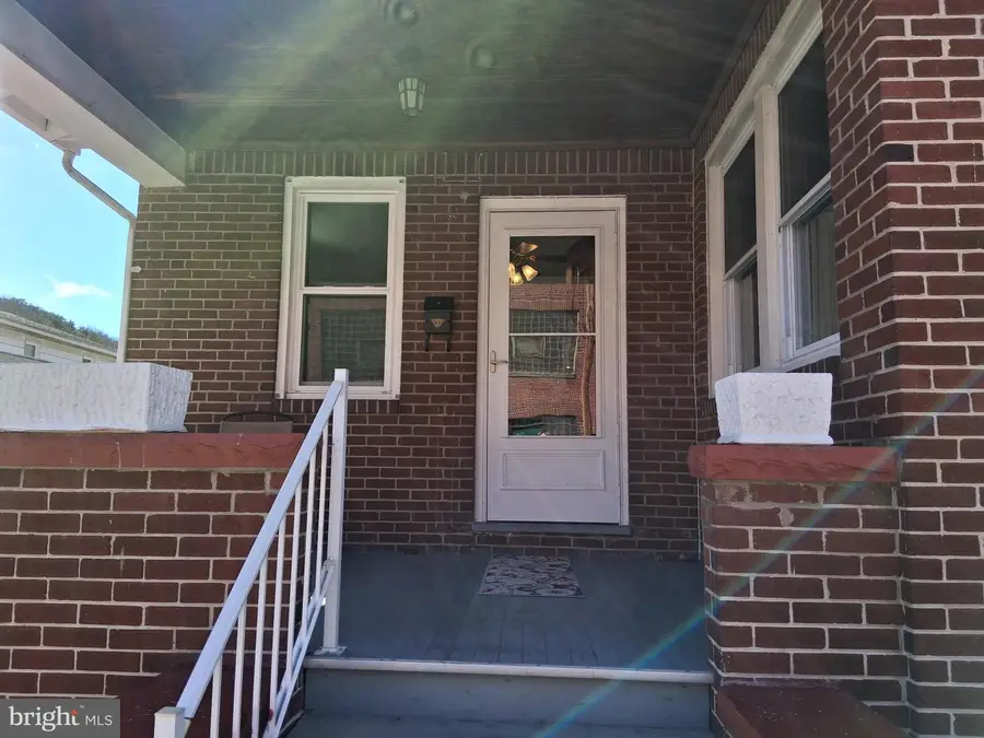506 Pearre Ave, Cumberland, MD 21502 - #2