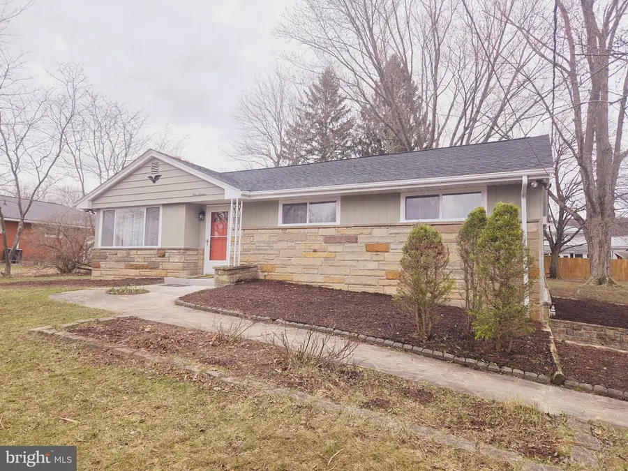 116 Armstrong St, Frostburg, MD 21532 - #2