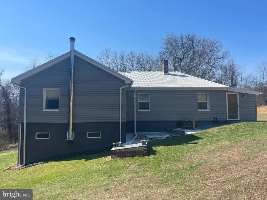 13002 Moores Hollow Rd Se, Cumberland, MD 21502 - #2