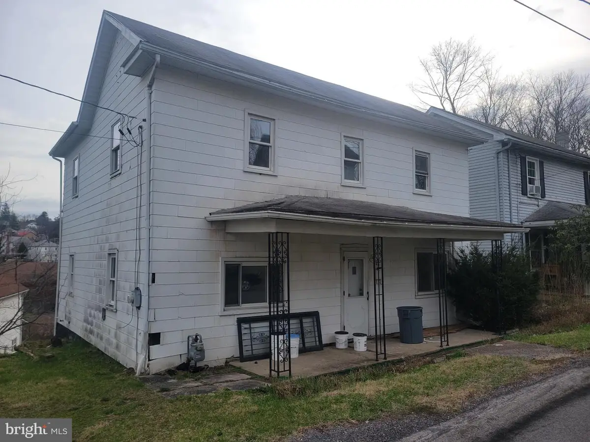 48 Mill St, Frostburg, MD 21532 - #1