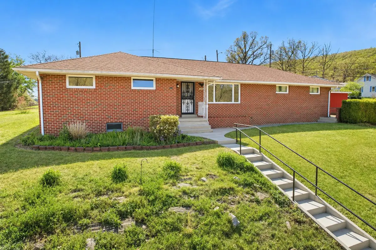 12043 Iris Ave, Cumberland, MD 21502 - #1