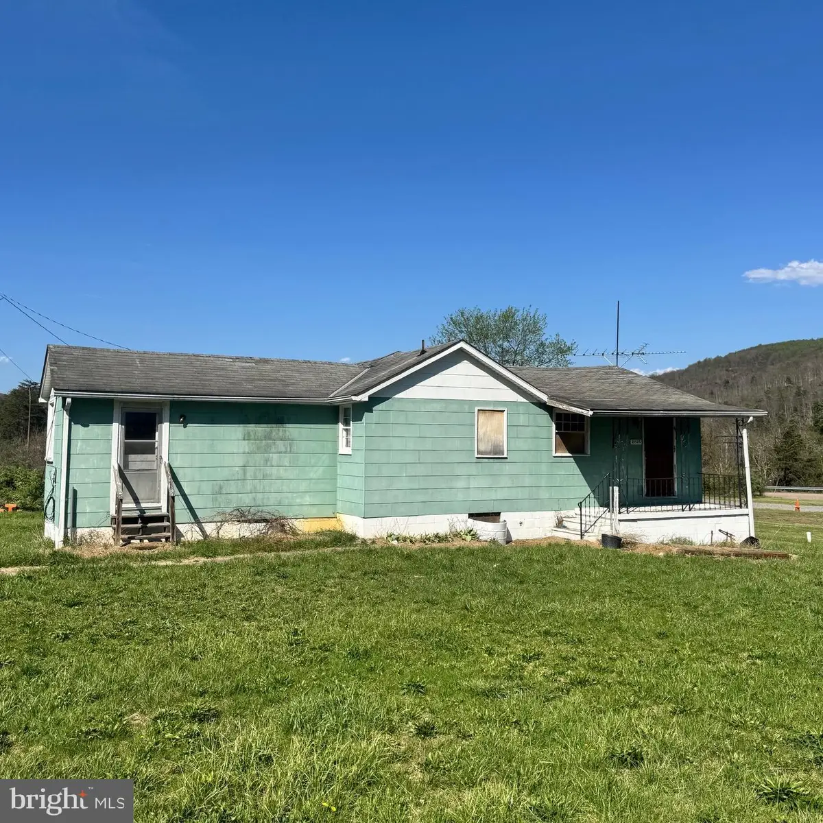 21525 National Pike Ne, Flintstone, MD 21530 - #1