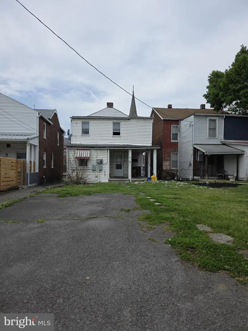 131 Hanover St, Cumberland, MD 21502 - #2