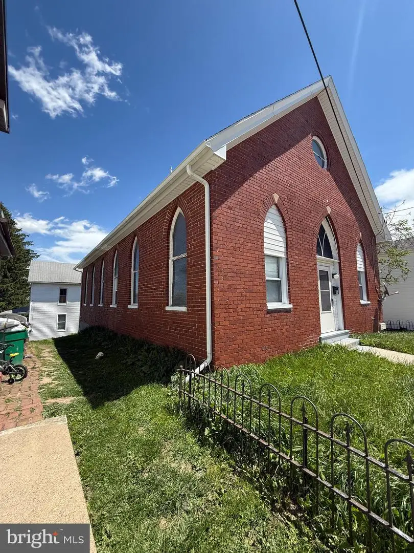 14 Stoyer St, Frostburg, MD 21532 - #3