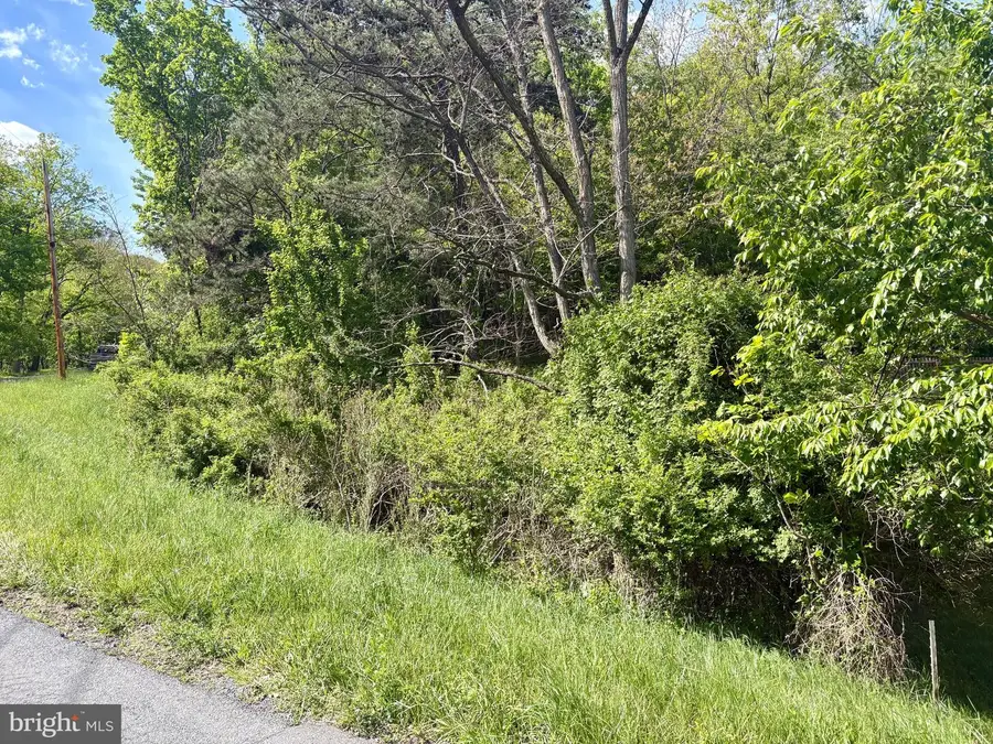 Robinhood Dr, 29 La Vale, MD 21502 - #2