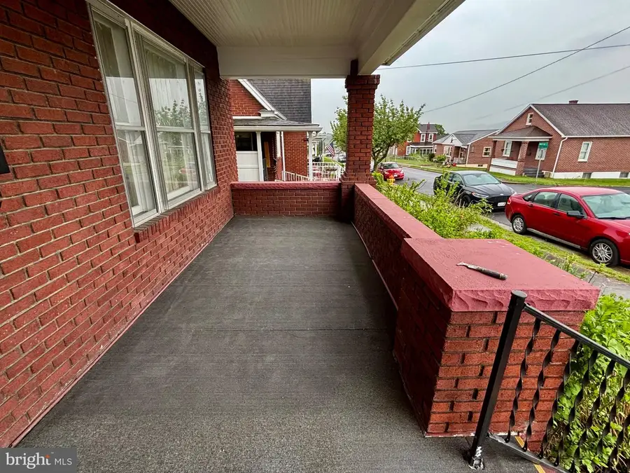 8 S Massachusetts Ave, Cumberland, MD 21502 - #3