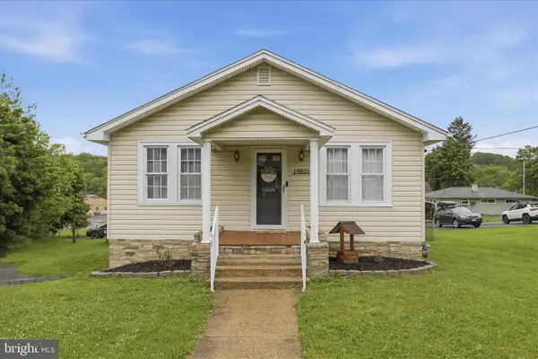 19821 Broad, MIDLAND, MD 21542