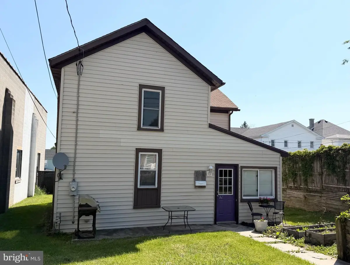 161 W Mechanic St, Frostburg, MD 21532 - #1