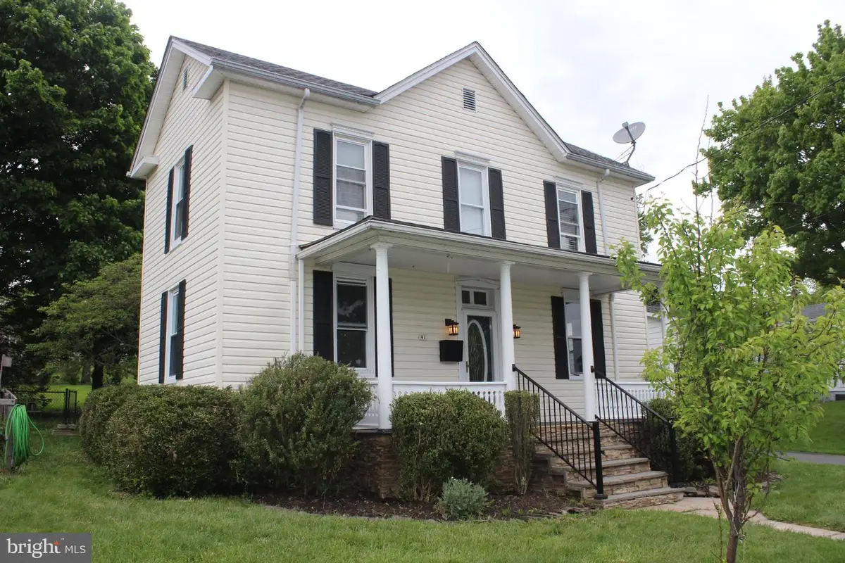 91 Pine St, Frostburg, MD 21532 - #1