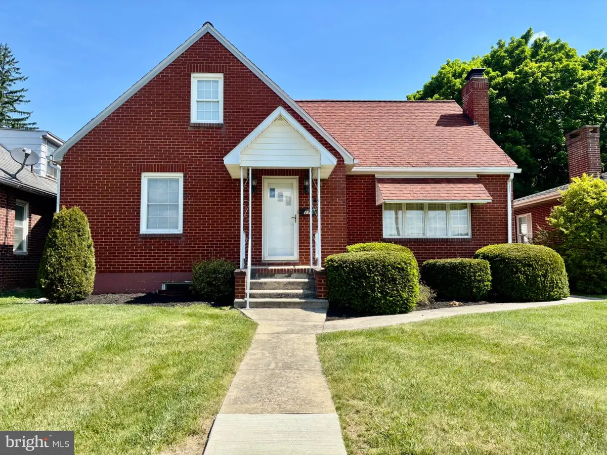 174 Washington St, Frostburg, MD 21532 - #1