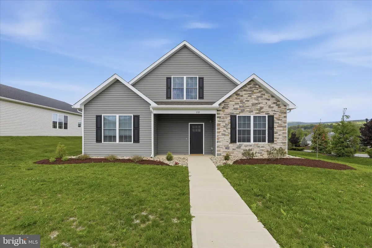 201 Moonlight Dr, Frostburg, MD 21532 - #1