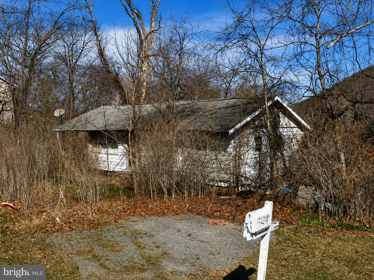 13008 Mallard St, Cumberland, MD 21502 - #1