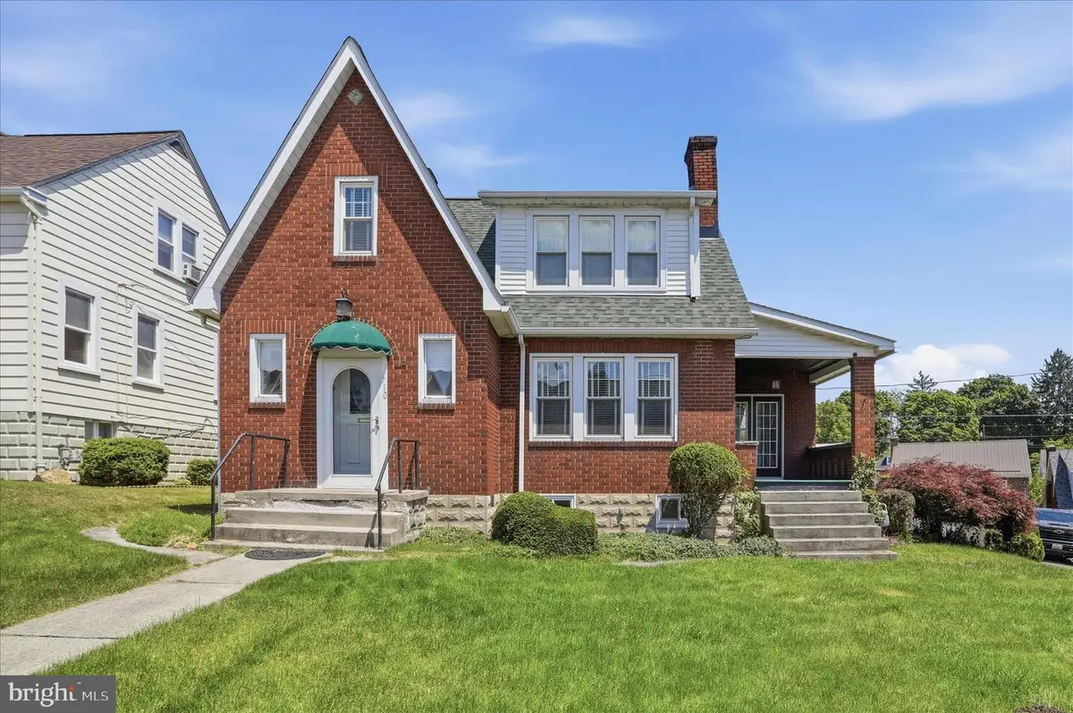710 Montgomery Ave, Cumberland, MD 21502 - #1