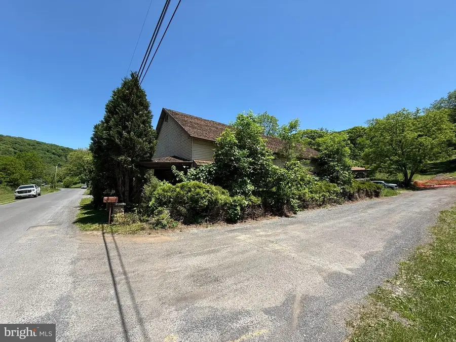 18206 Moscow St Sw, Barton, MD 21521 - #2