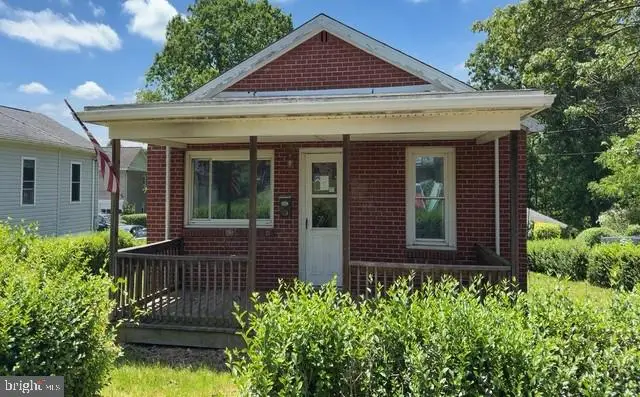420 Park St, Frostburg, MD 21532 - #1