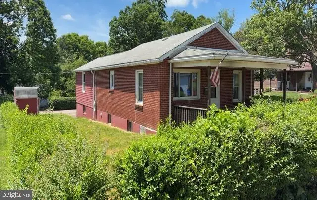 420 Park St, Frostburg, MD 21532 - #3