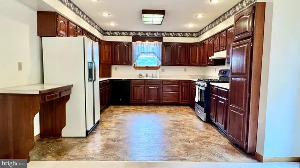608 Wellington Ln, CUMBERLAND, MD 21502