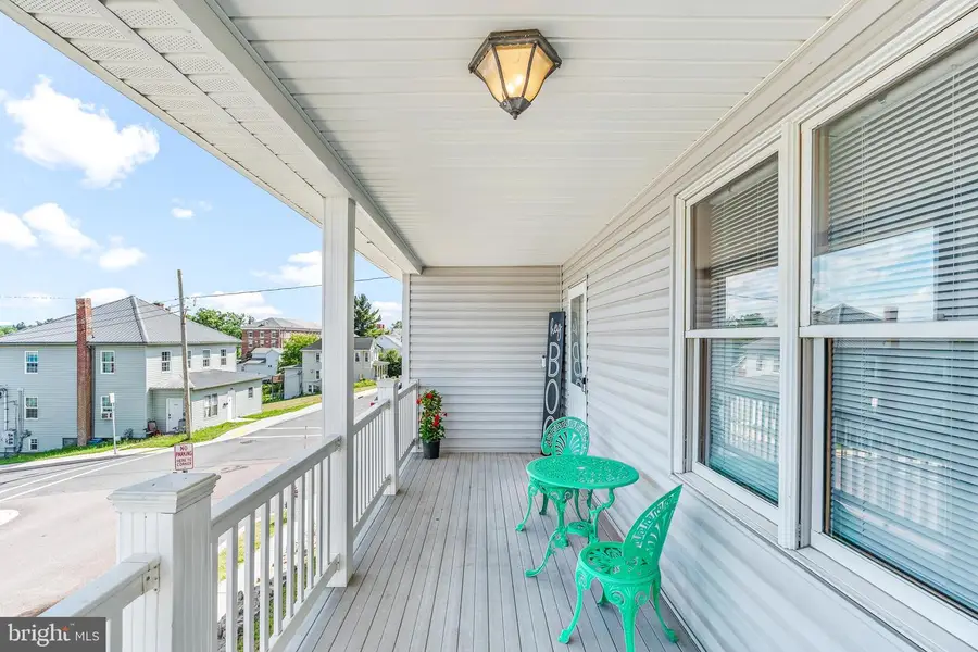 151 Maple St, Frostburg, MD 21532 - #2