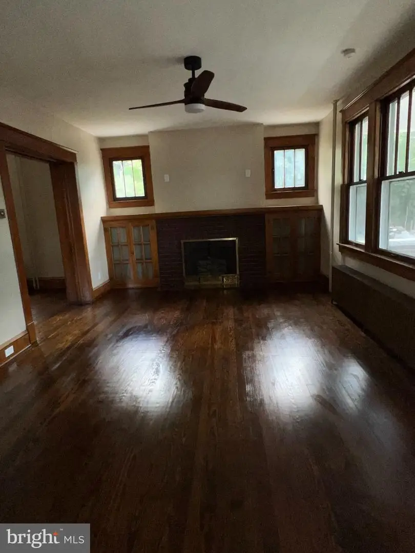307 Helen St, Cumberland, MD 21502 - #3