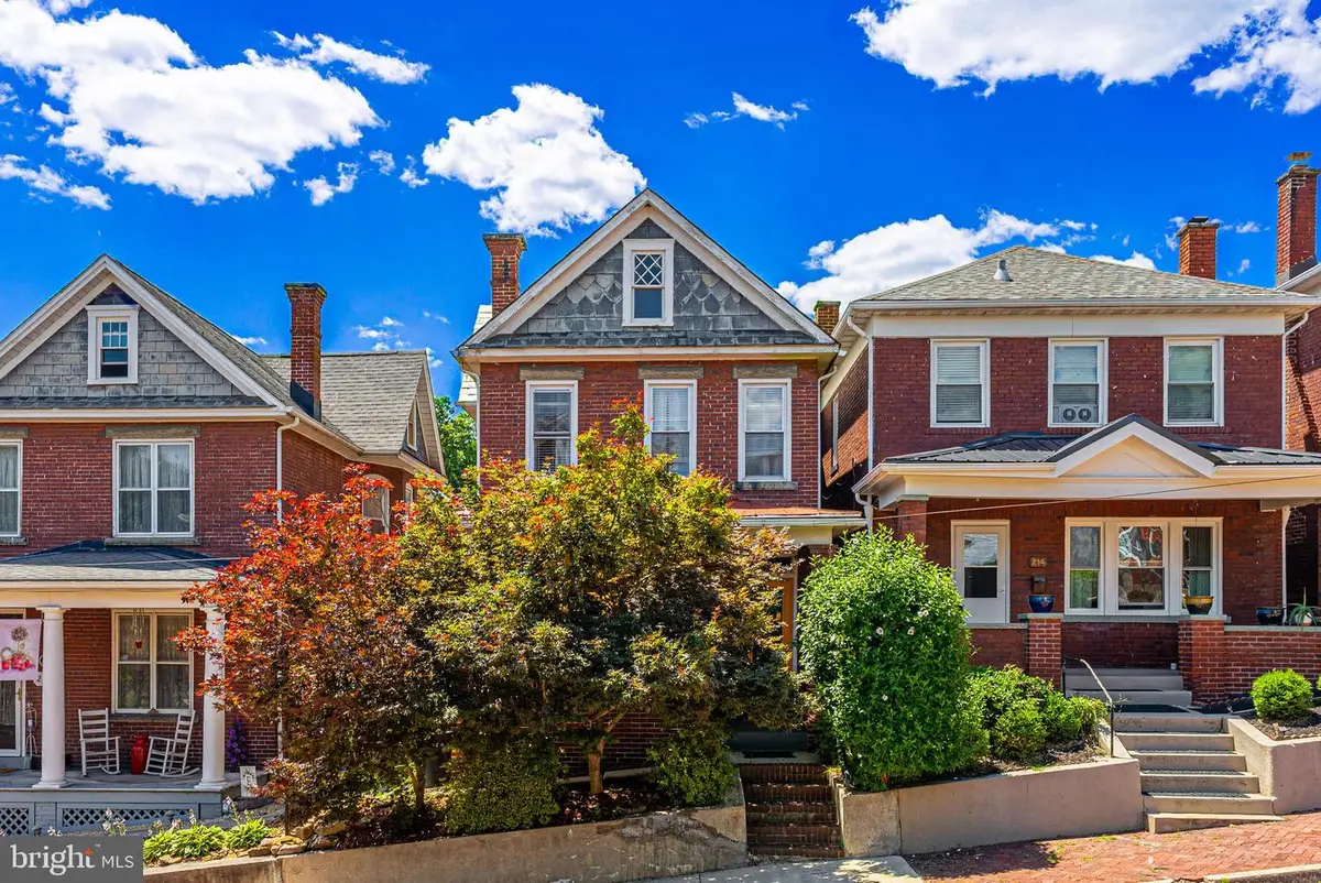 212 Schley St, Cumberland, MD 21502 - #1