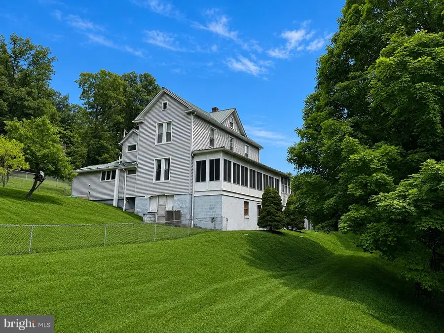 124 Riordan Rd, Westernport, MD 21562 - #2