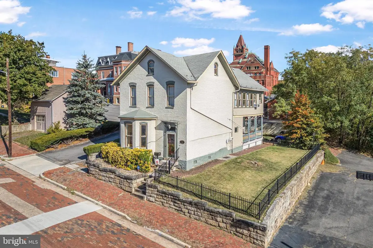 11 S Smallwood St, Cumberland, MD 21502 - #1