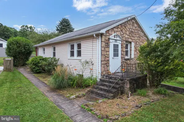 100 Braddock Rd, FROSTBURG, MD 21532