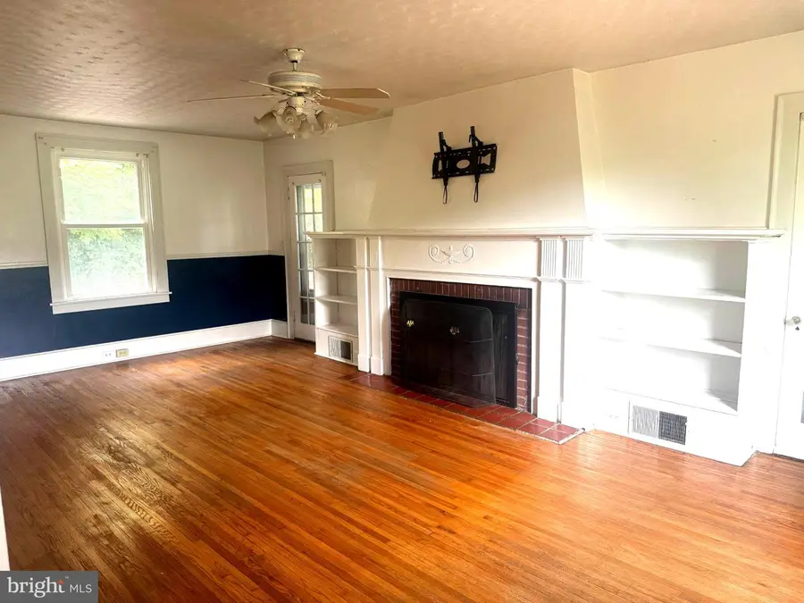 12114 Mercury St, Cumberland, MD 21502 - #2